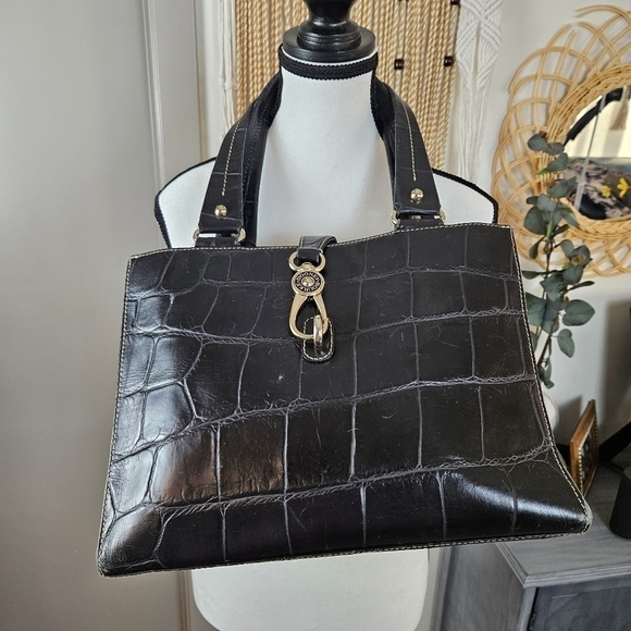 Dooney & Bourke Satchel Handbag Black Croc Embossed Leather Reversible Clip Lock - Picture 1 of 13